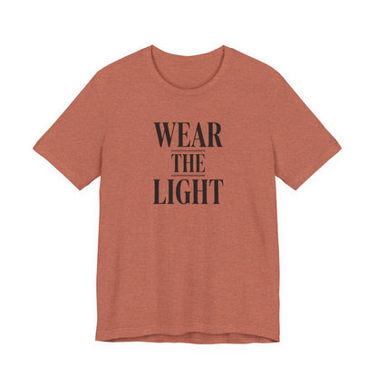 Unisex. Viste la camiseta ligera.